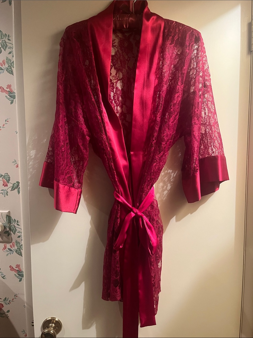 Vintage Victoria's Secret Red Lace Satin-Trim Kimono Robe